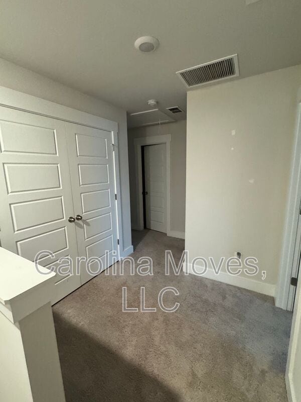 Building Photo - 29 Beachley Pl