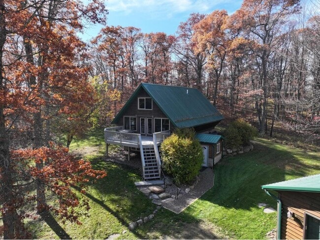 Primary Photo - 29929 Aztec Cir