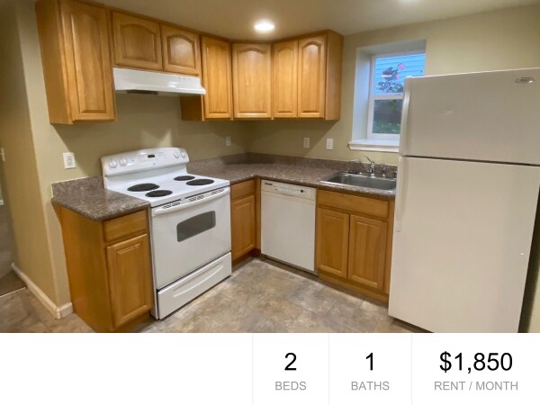 Primary Photo - 2062 14th Ave W