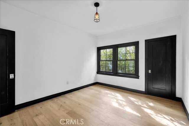 Building Photo - 1118 S Highland Ave