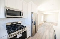 Building Photo - 262 Avenida Victoria