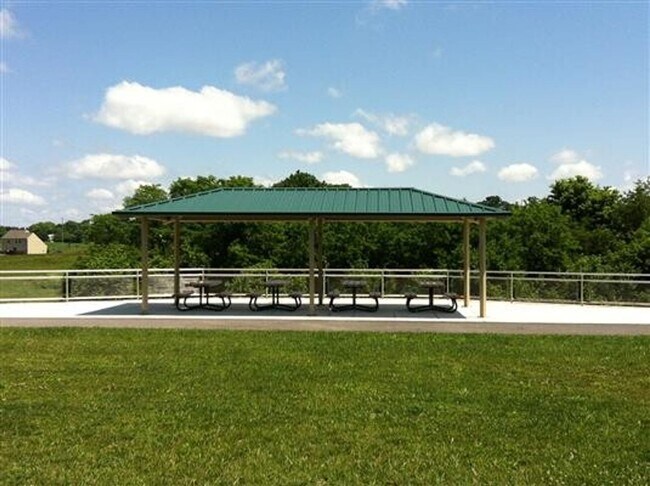Building Photo - 1241 Ledge Dr