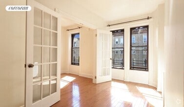 Building Photo - 463A Prospect Ave