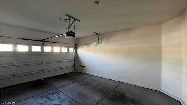 Building Photo - 9896 Panther Hollow St