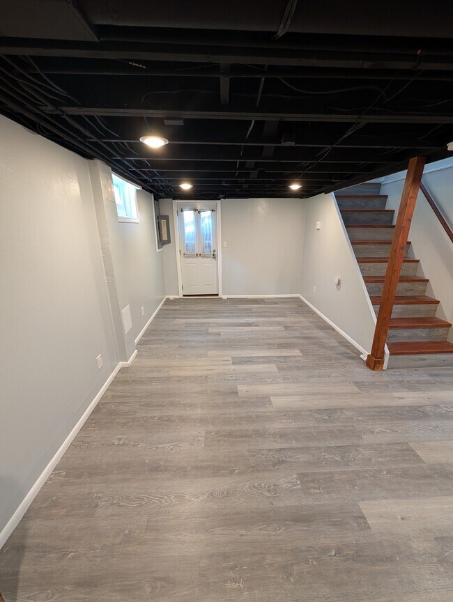Building Photo - 9035 Bessemer Ave