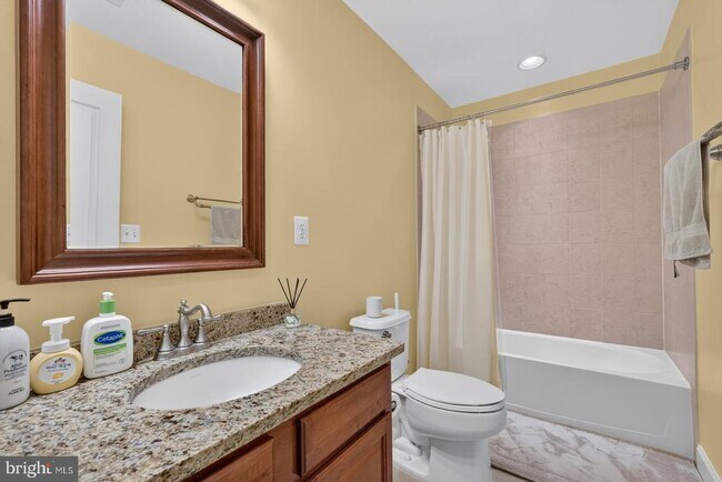 Building Photo - 12230 Water Elm Ln