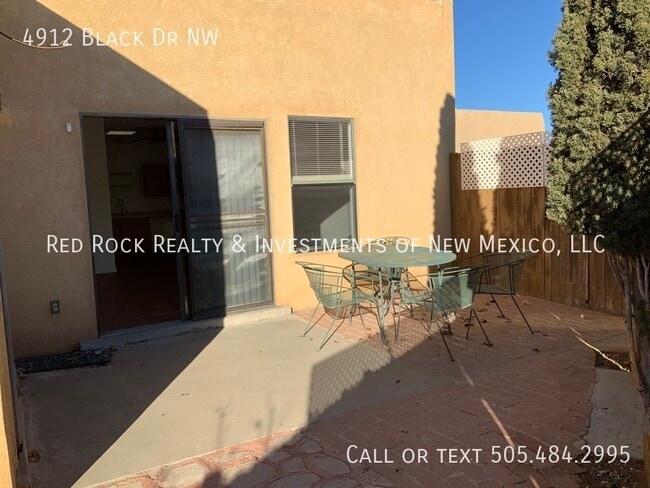 Building Photo - 4912 Black Dr NW