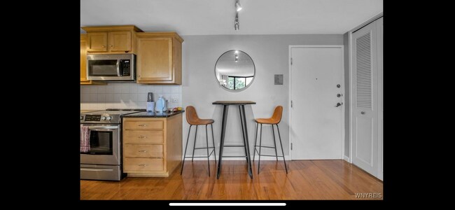 Building Photo - 849 Delaware Ave