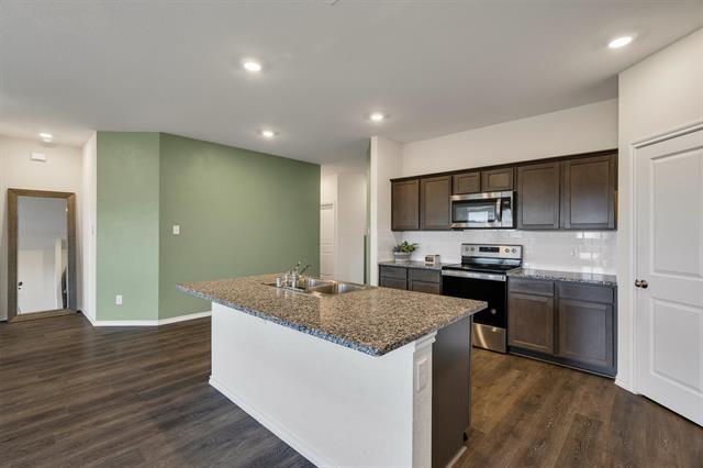 Building Photo - 4206 Showboat Ln