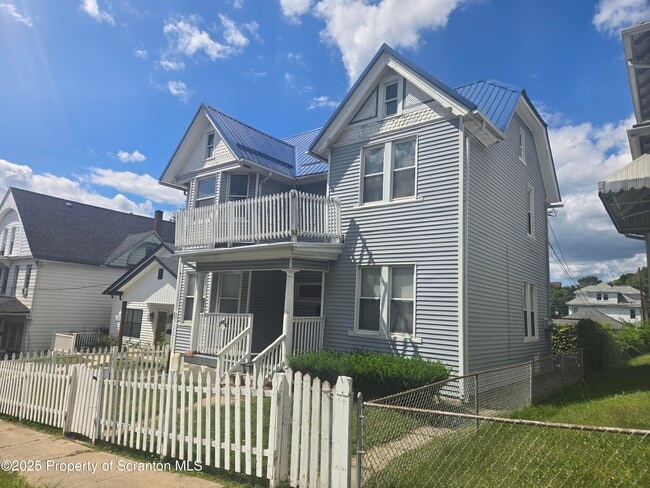 Primary Photo - 535 Harrison Ave