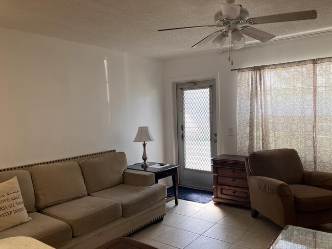 Building Photo - 130 Northampton G