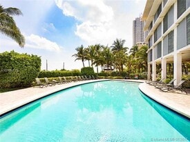 Building Photo - 6515 Collins Ave