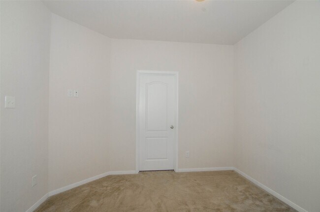 Building Photo - 18314 Fairwood Meadow Ct