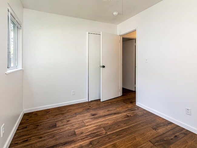 Building Photo - Nice Ranch Style Home