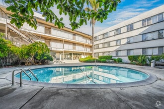 Building Photo - Americana Apartments