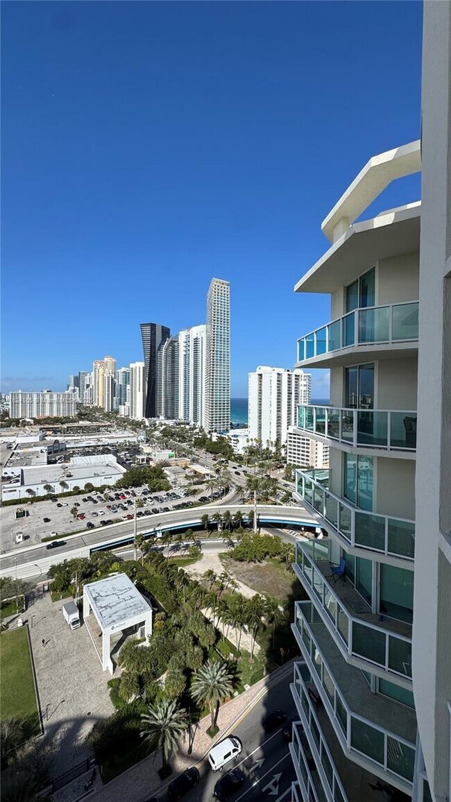 Building Photo - 150 Sunny Isles Blvd