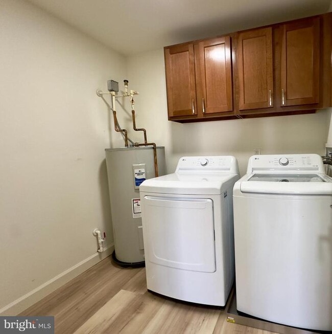 Building Photo - 66 Sequoia Dr