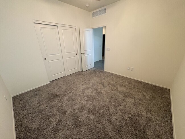 Building Photo - Vail School District with great views 4 bedroom plus den