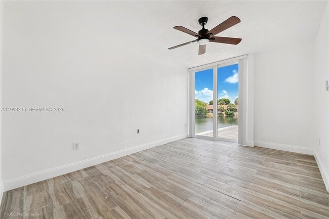 Building Photo - 2211 SW 122nd Ct