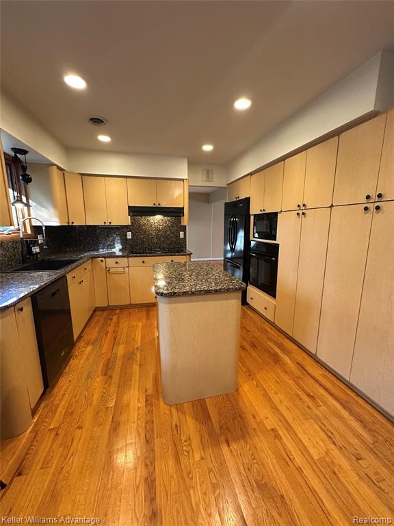 Building Photo - 5529 Pembury Ln