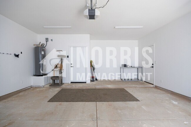 Building Photo - Brand New Home with Beautiful Updates!