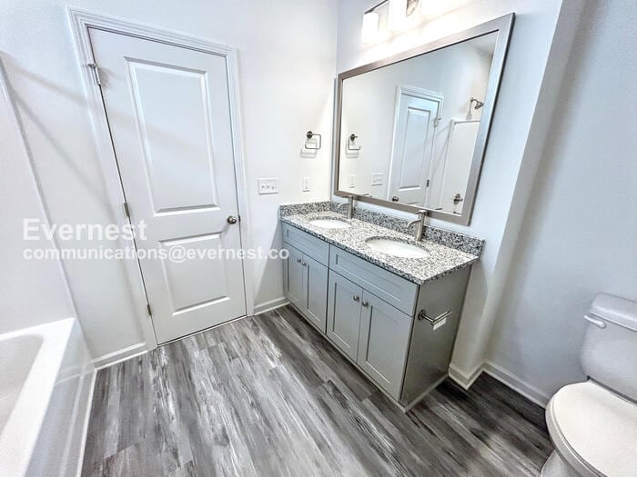 Building Photo - 821 Key St