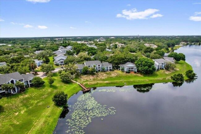 Building Photo - 2533 Grassy Point Dr