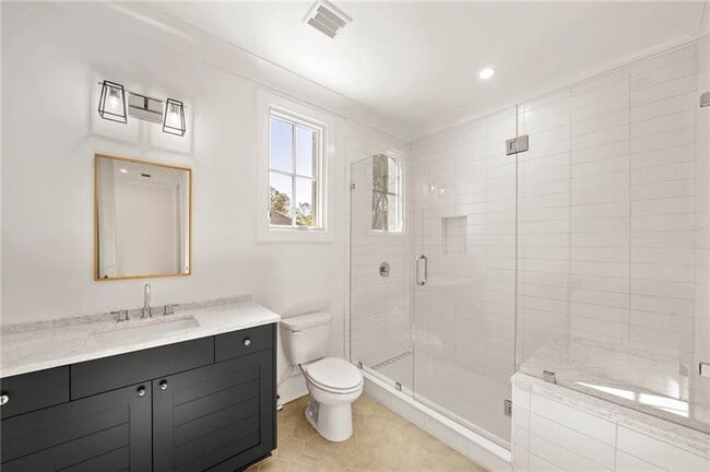 Building Photo - 1074 Moores Mill Rd NW