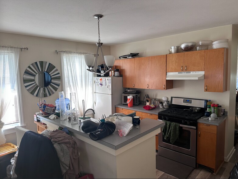 Building Photo - 1023 Branch Ave