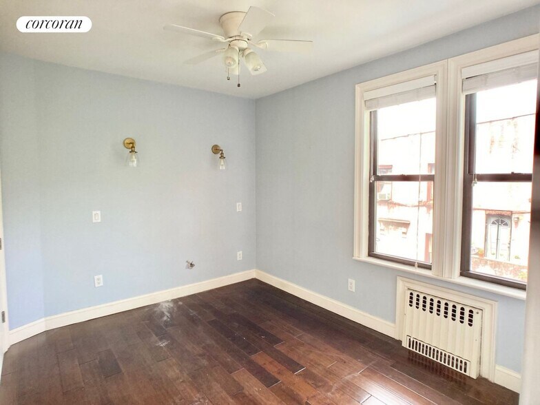 Building Photo - 478 17th St