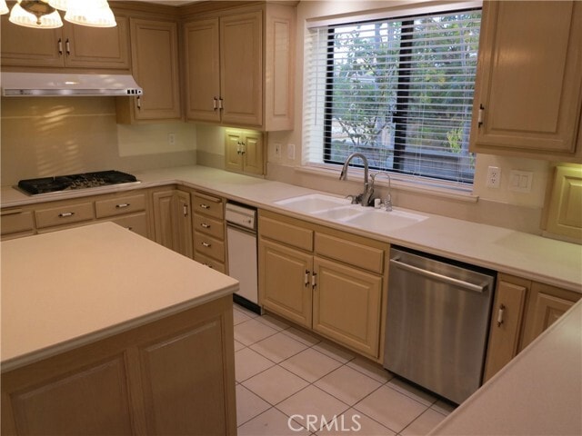 Building Photo - 713 Pamela Cir