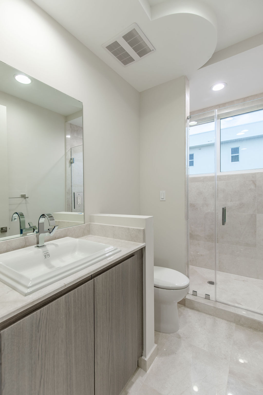 Building Photo - 4810 N Highway A1A