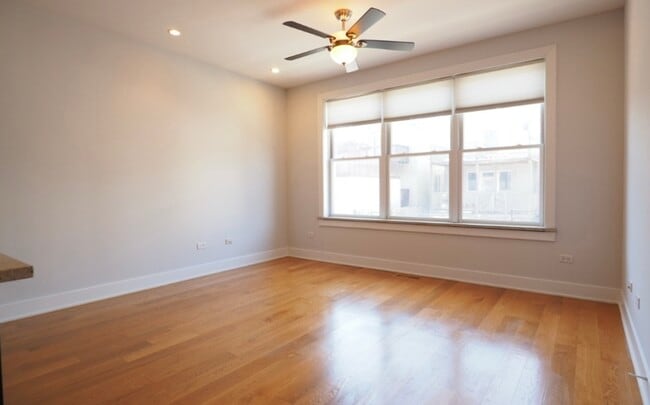 Building Photo - 1263 N Honore St