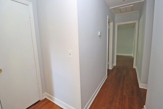 Building Photo - 3151 Truman St
