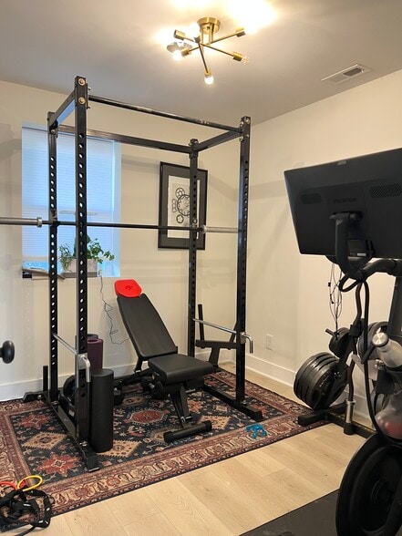 Building Photo - 532 Bowman Rd