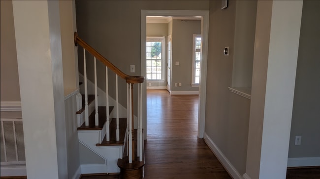 Building Photo - 527 Competition Rd