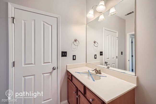 Building Photo - 5 br, 3 bath House - 2614 Dolostone Way UNIT