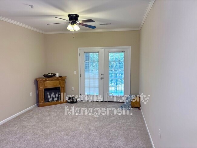 Building Photo - 2621 Oldgate Dr