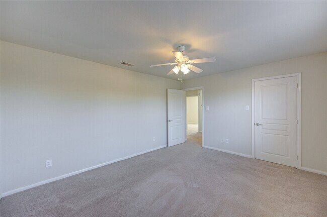 Building Photo - 6446 Burgess Heights Ln