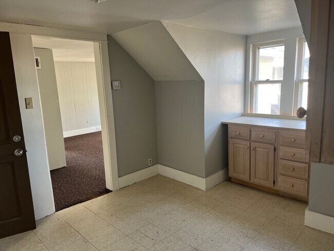 Building Photo - 109 Harrison Ave