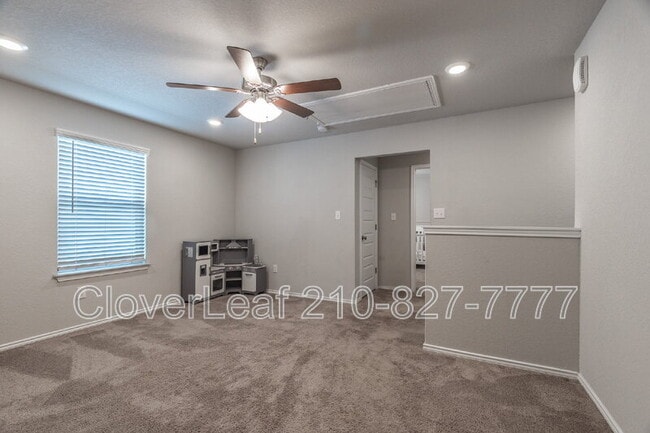 Building Photo - 266 Jaycen Ln