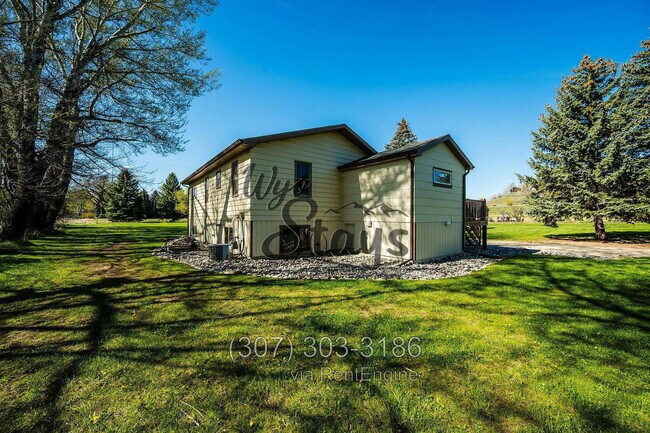 Building Photo - 328 Centennial Ln