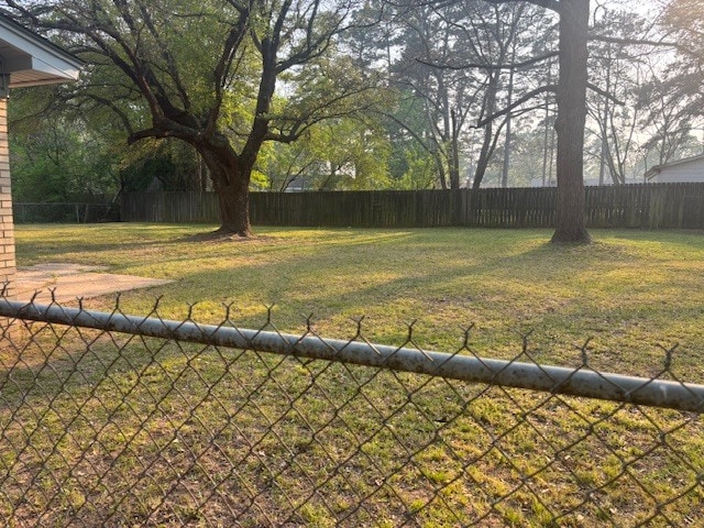 Building Photo - 600 Central Ave