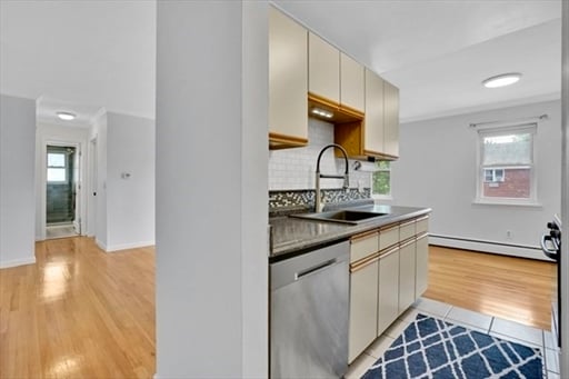 Building Photo - 272 Regency Park Dr
