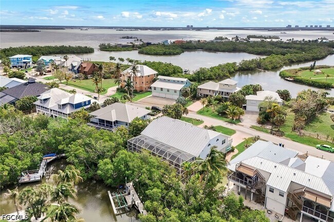 Building Photo - 21580 Indian Bayou Dr
