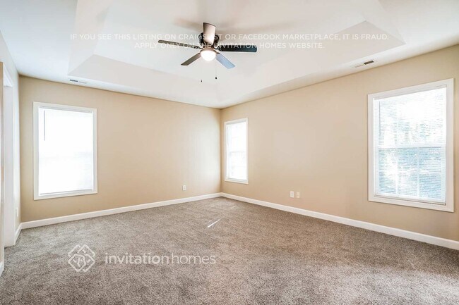 Building Photo - 3912 Song Sparrow Dr