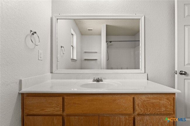 Building Photo - 3809 Kevin Shaw Dr