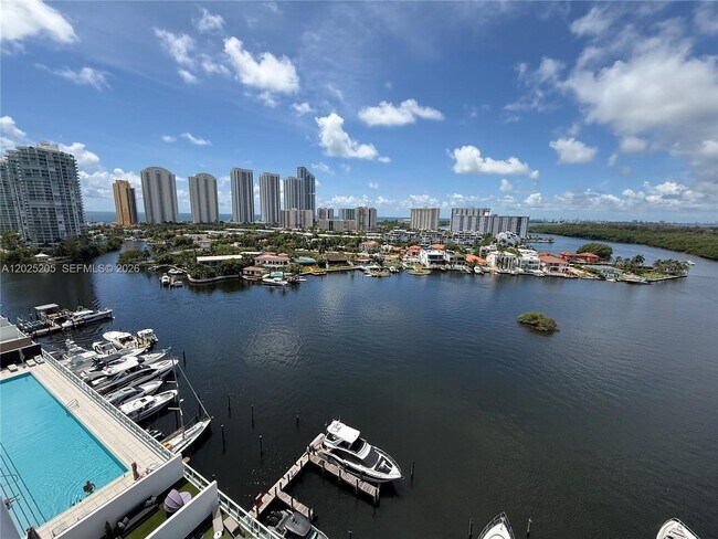 Building Photo - 400 Sunny Isles Blvd