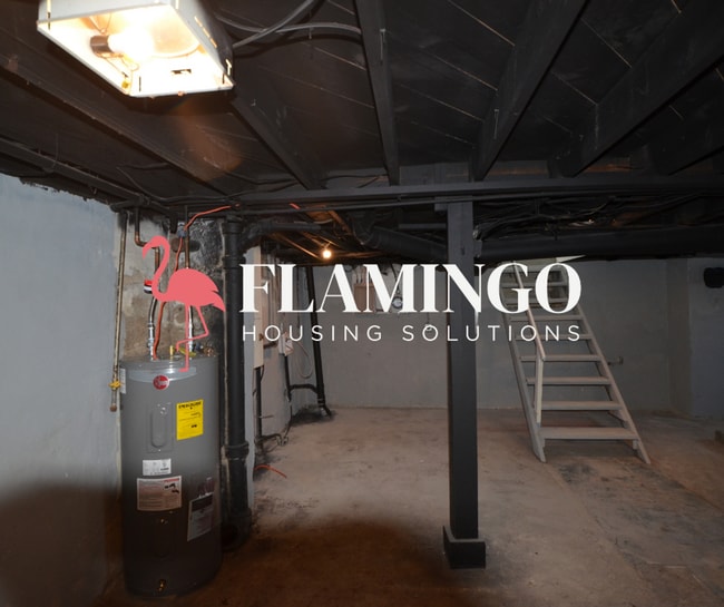 Building Photo - 1143 Vernon Dr