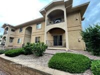 Building Photo - 1610 Little Bear Creek Point